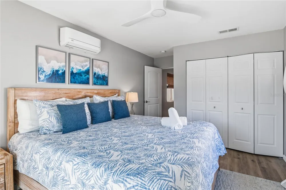 205 HAVERKOS COURT Holmes Beach, FL 34217