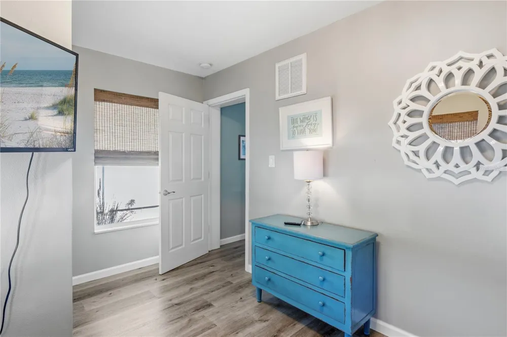 205 HAVERKOS COURT Holmes Beach, FL 34217