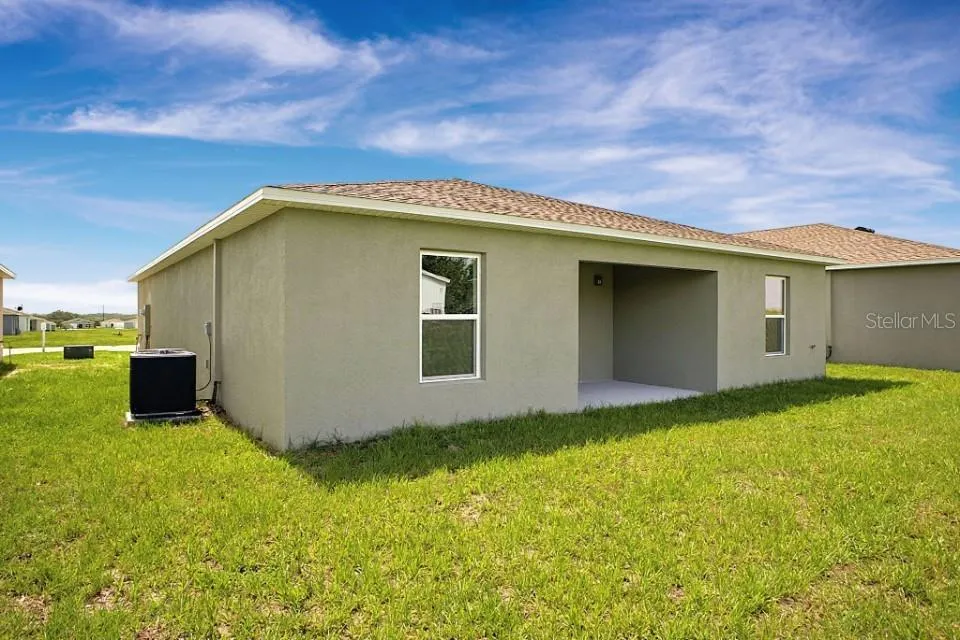 1337 STONE RIDGE CIRCLE S Sebring, FL 33870