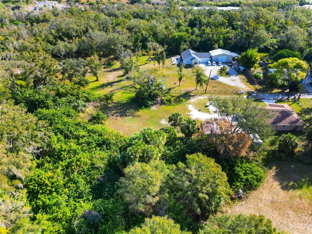 7560 19TH STREET E Sarasota, FL 34243