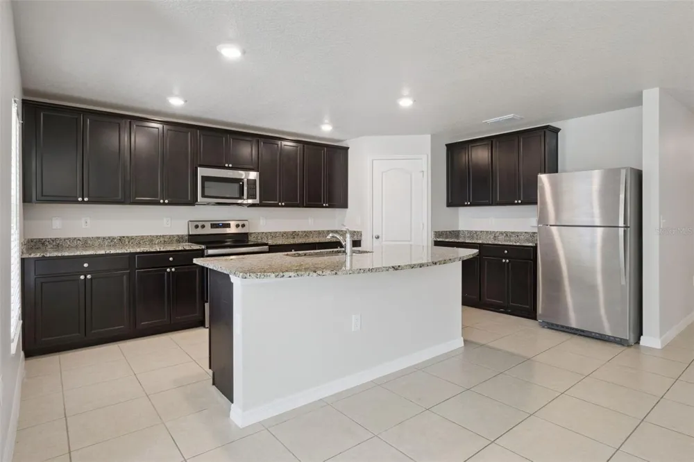 12023 INDIAN GRASS WAY Leesburg, FL 34788