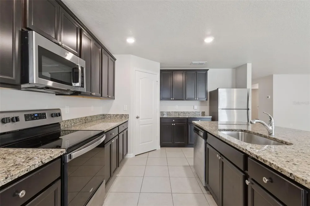 12023 INDIAN GRASS WAY Leesburg, FL 34788