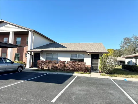 2476 ENTERPRISE ROAD #6