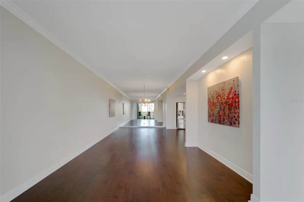 8 BELLEVIEW BOULEVARD #308 Belleair, FL 33756