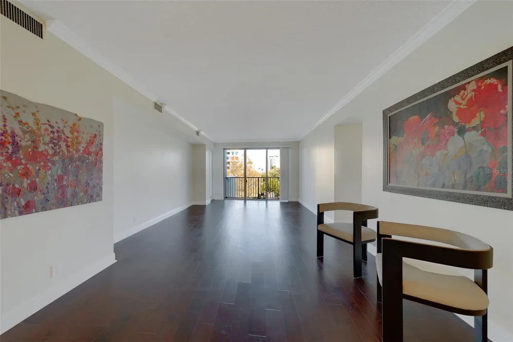 8 BELLEVIEW BOULEVARD #308 Belleair, FL 33756