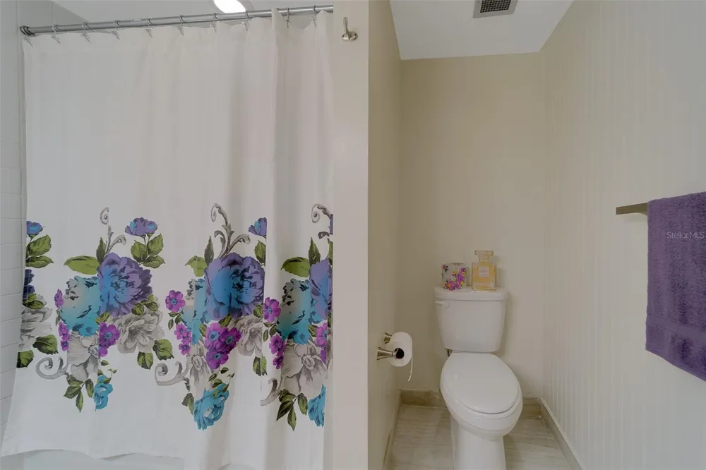 8 BELLEVIEW BOULEVARD #308 Belleair, FL 33756