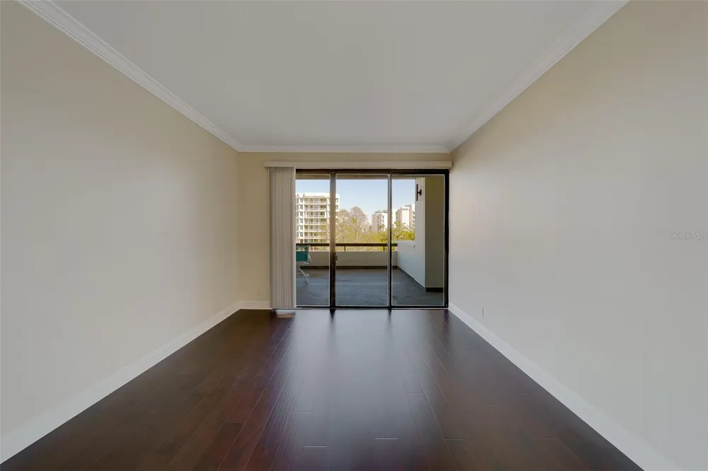 8 BELLEVIEW BOULEVARD #308 Belleair, FL 33756