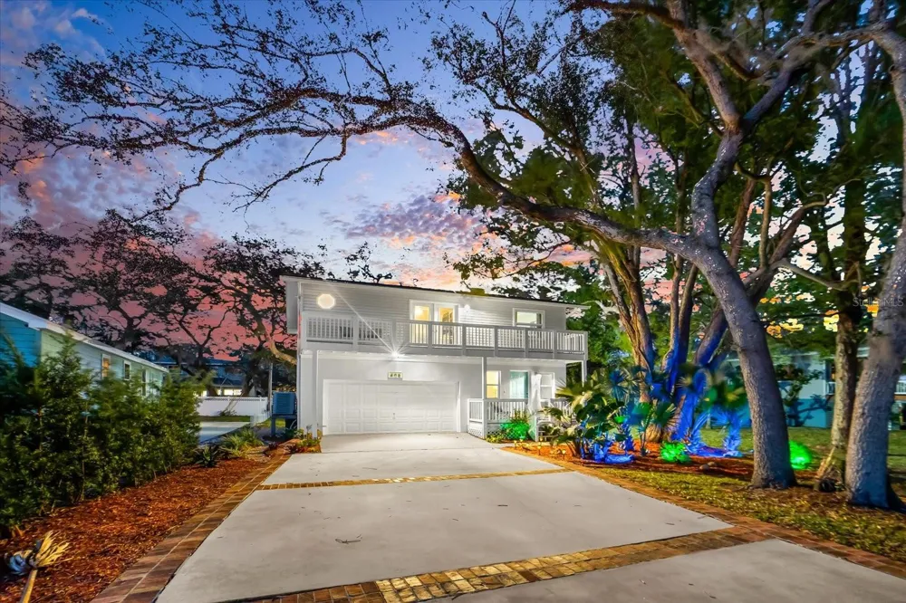 408 GEORGIA AVENUE Crystal Beach, FL 34681