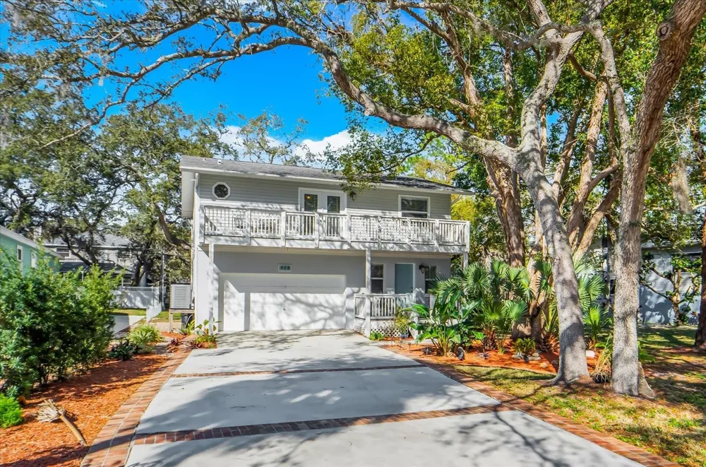 408 GEORGIA AVENUE Crystal Beach, FL 34681