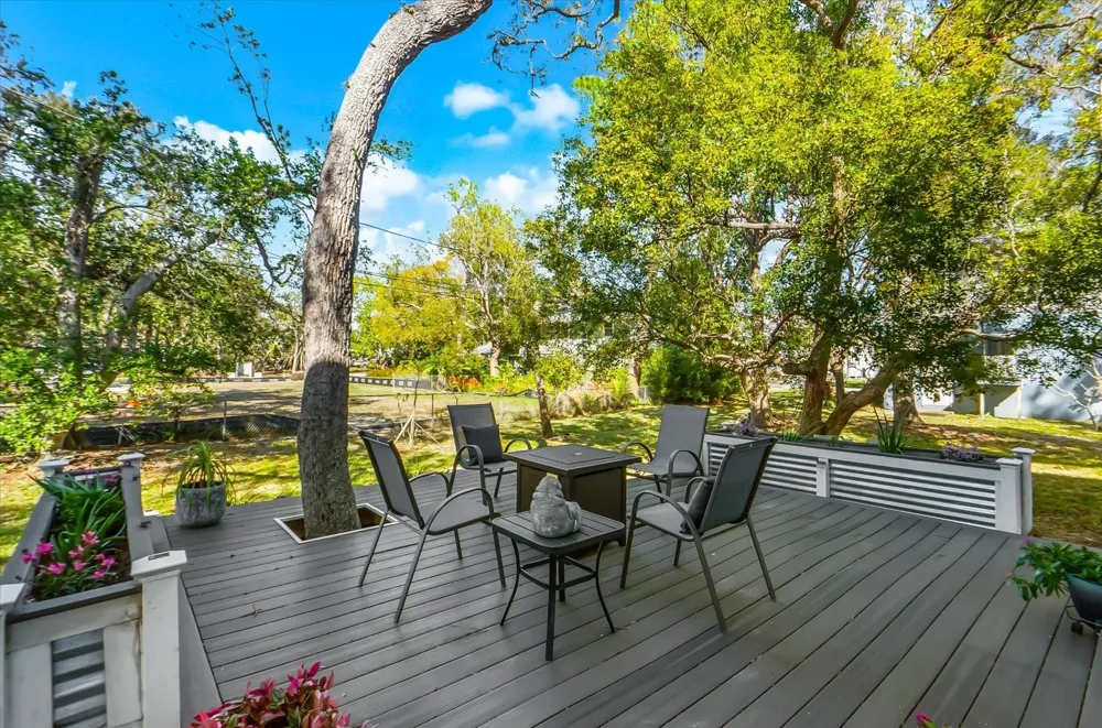 408 GEORGIA AVENUE Crystal Beach, FL 34681