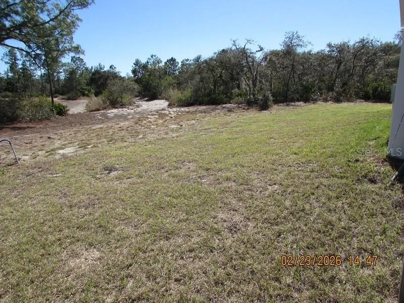 10 FISHER LOOP Ocklawaha, FL 32179