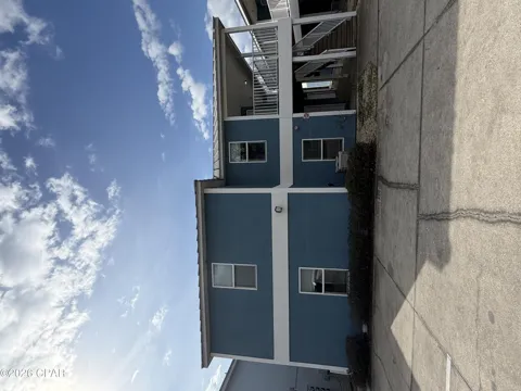 9117 Laird Street #9123