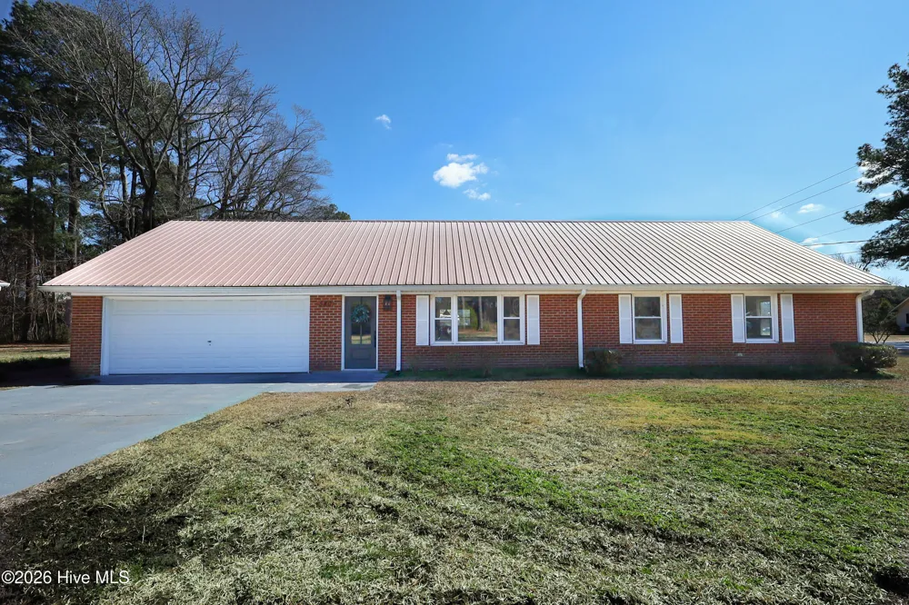 580 Koonce Fork Road Richlands, NC 28574