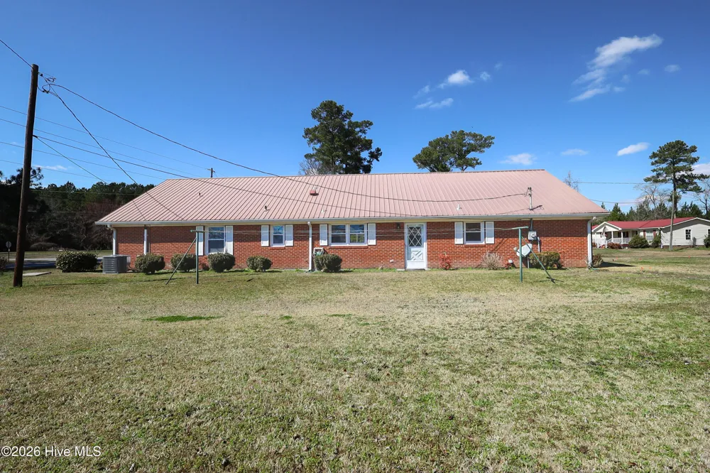 580 Koonce Fork Road Richlands, NC 28574