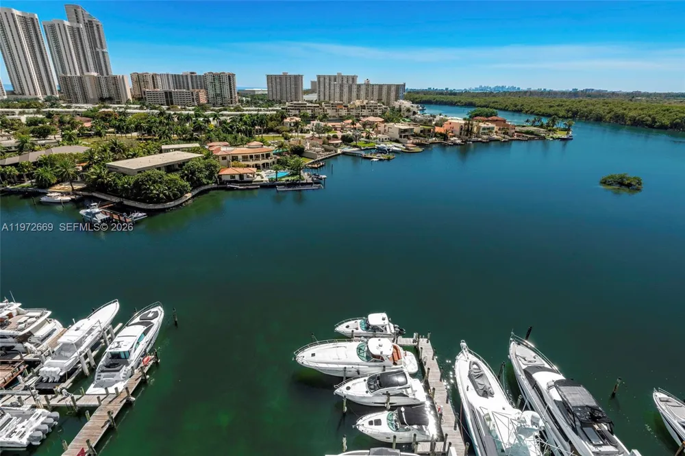 400 Sunny Isles Blvd #1222 SE CORNER UNIT Sunny Isles Beach, FL 33160