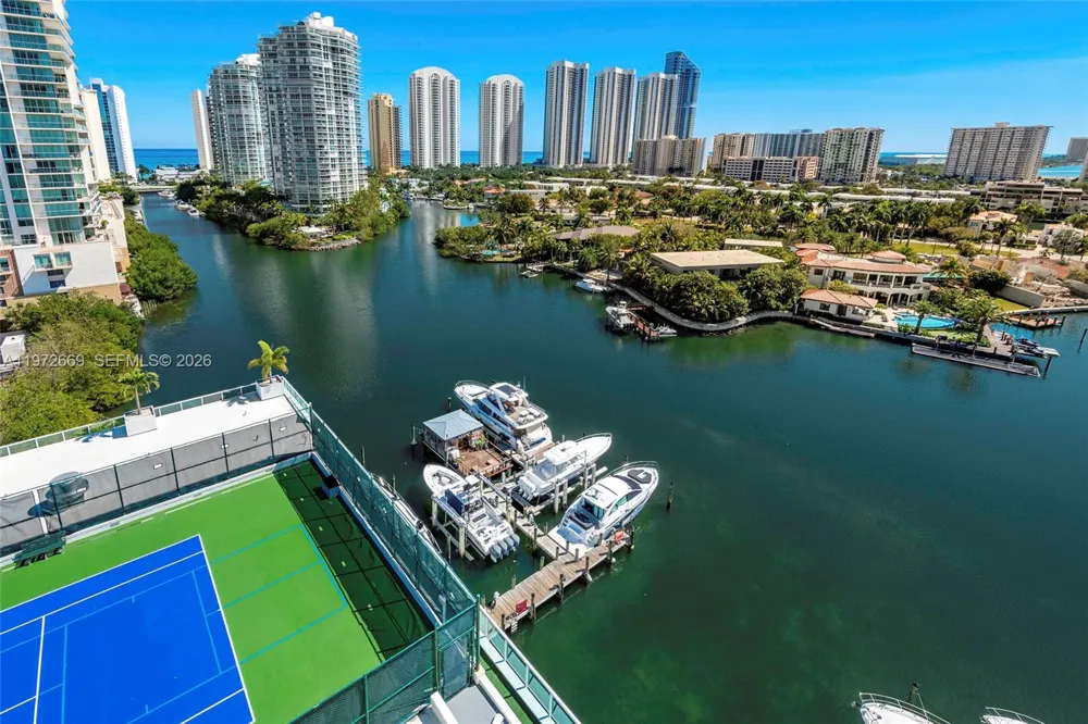 400 Sunny Isles Blvd #1222 SE CORNER UNIT Sunny Isles Beach, FL 33160