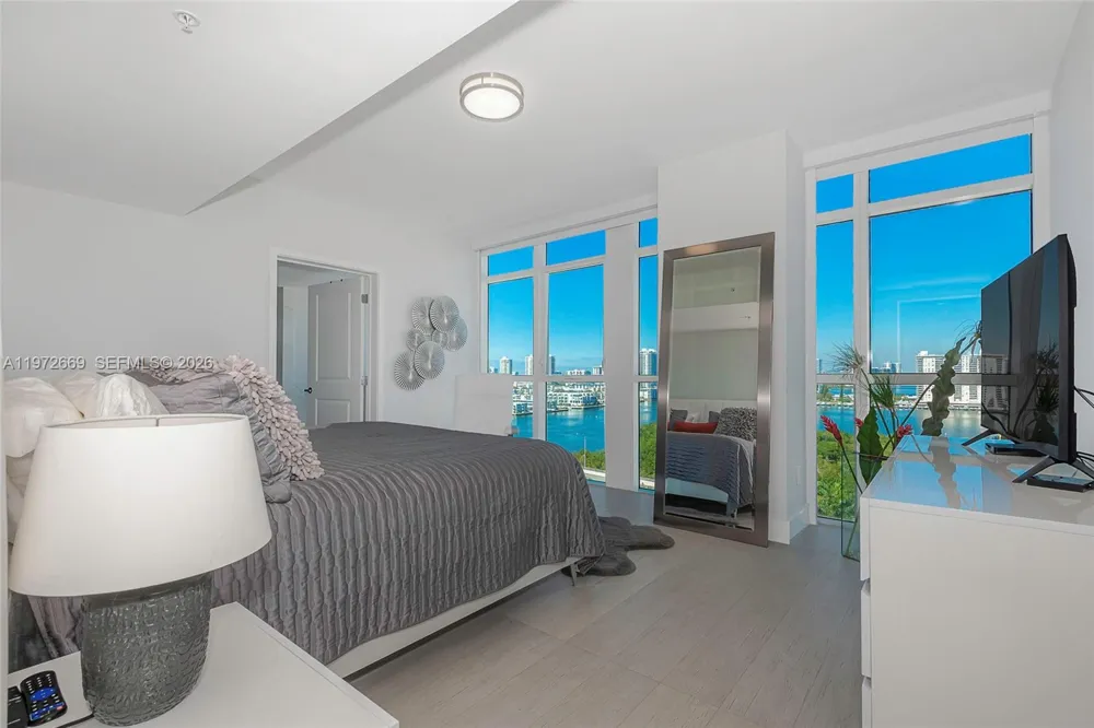400 Sunny Isles Blvd #1222 SE CORNER UNIT Sunny Isles Beach, FL 33160