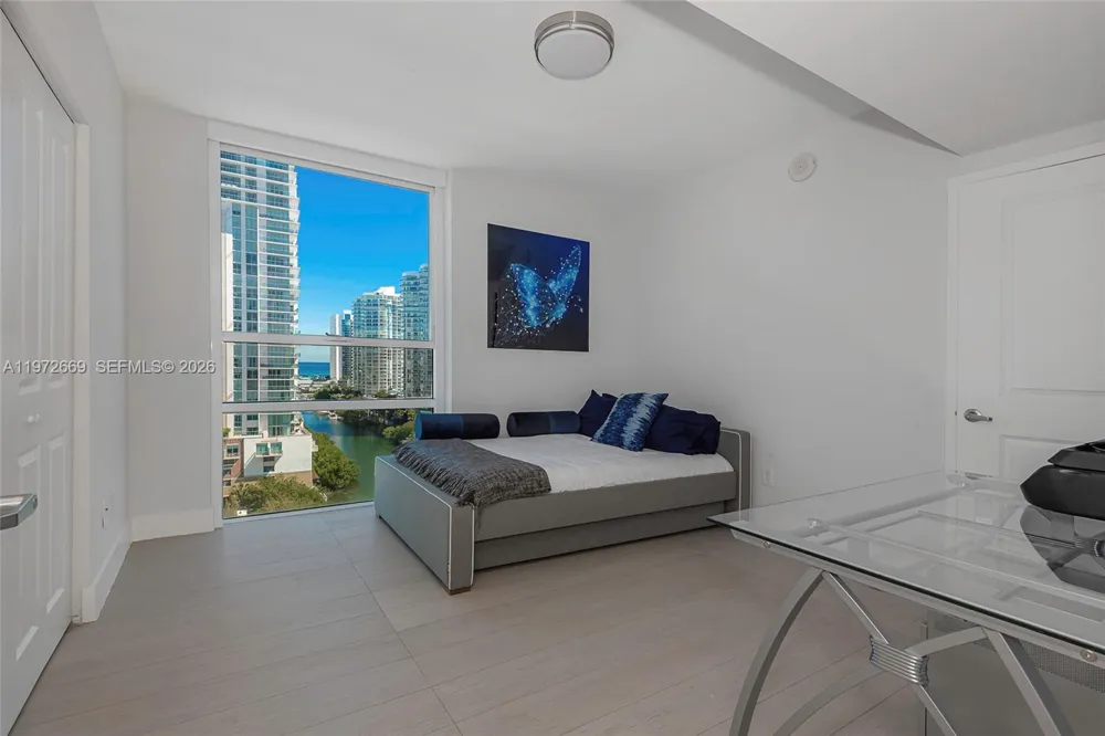 400 Sunny Isles Blvd #1222 SE CORNER UNIT Sunny Isles Beach, FL 33160
