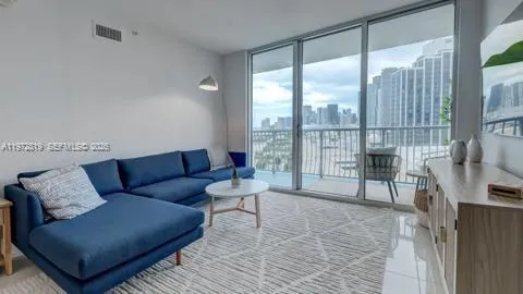 1750 Bayshore Dr #1712 Miami, FL 33132