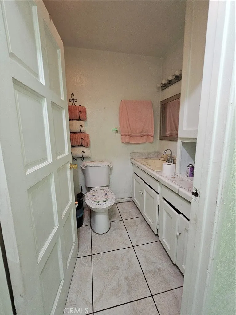 8976 Mcnerney #A-B South Gate, CA 90280