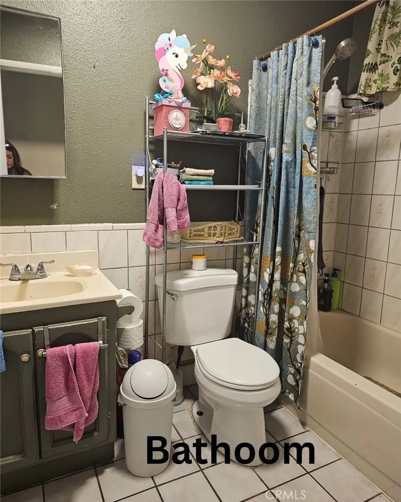 8976 Mcnerney #A-B South Gate, CA 90280