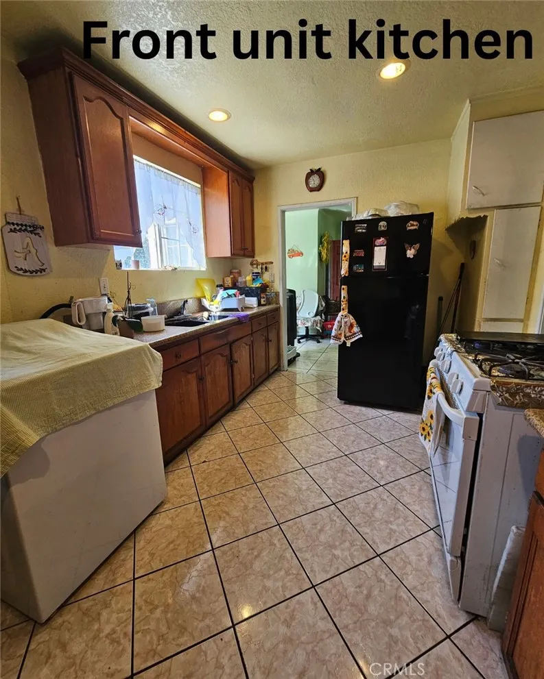 8976 Mcnerney #A-B South Gate, CA 90280
