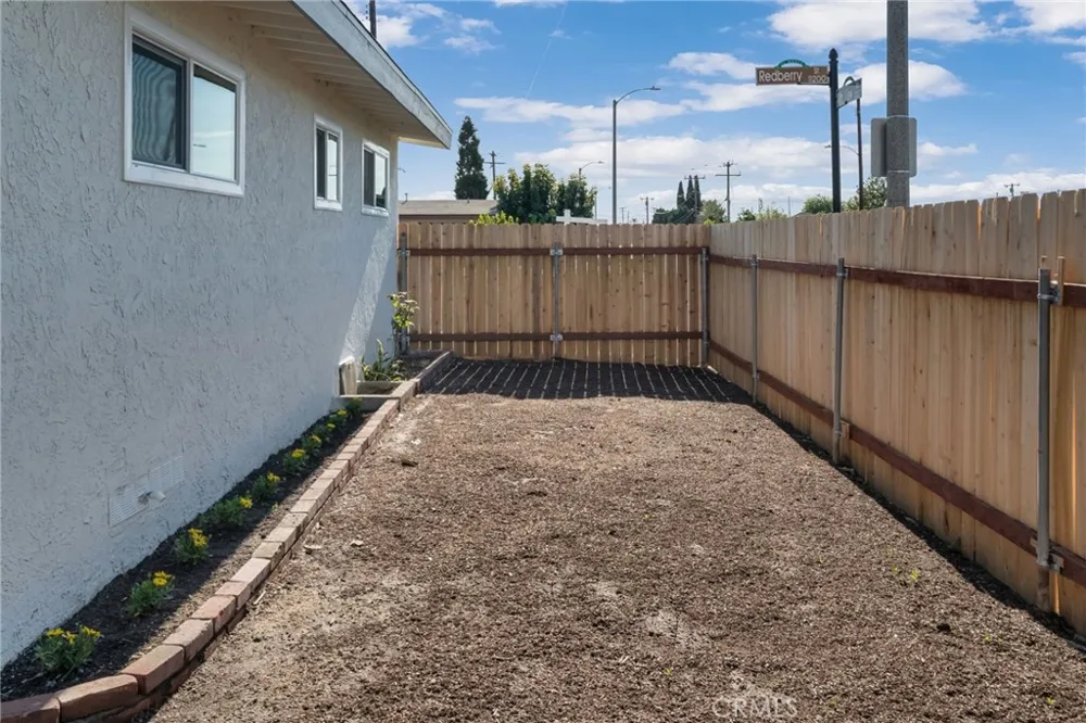 11203 Redberry South El Monte, CA 91733