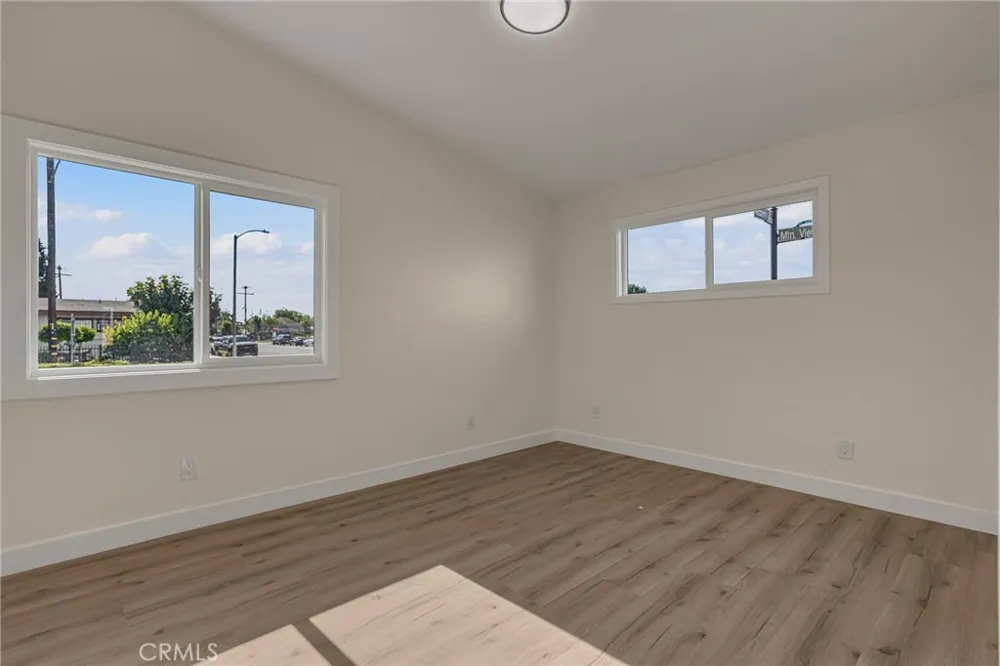 11203 Redberry South El Monte, CA 91733