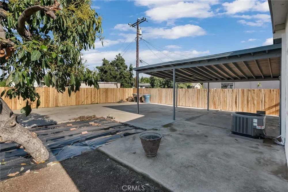 11203 Redberry South El Monte, CA 91733