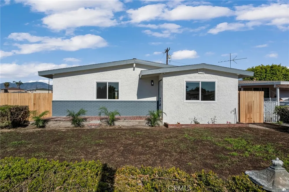 11203 Redberry South El Monte, CA 91733