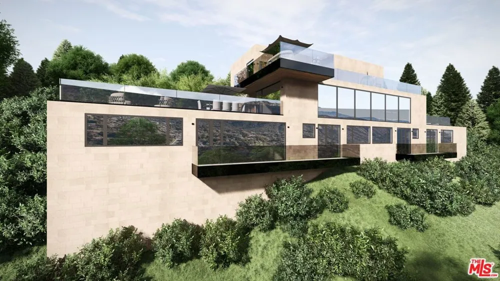 7315 W Pyramid Place Los Angeles, CA 90046