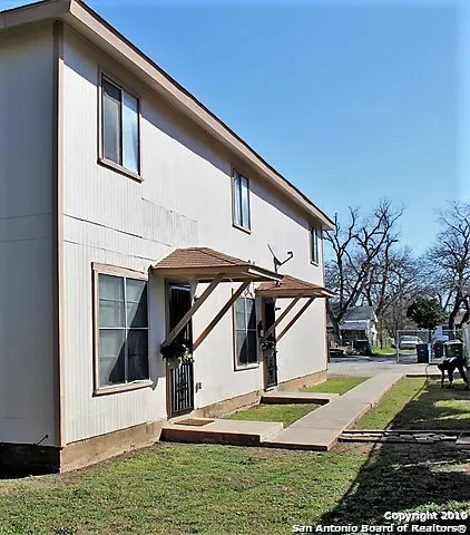 5113 SIERRA Unit 2 San Antonio, TX 78214