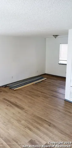 5113 SIERRA Unit 2 San Antonio, TX 78214