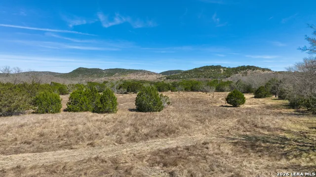 TR 11 HALEY LANE Medina, TX 78055