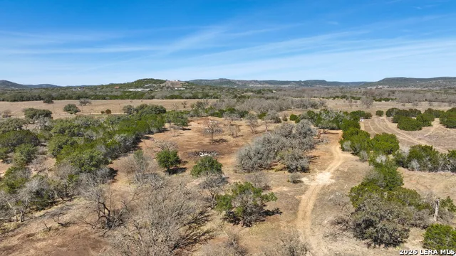 TR 11 HALEY LANE Medina, TX 78055