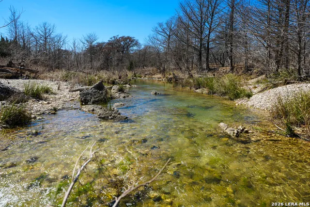 TR 11 HALEY LANE Medina, TX 78055