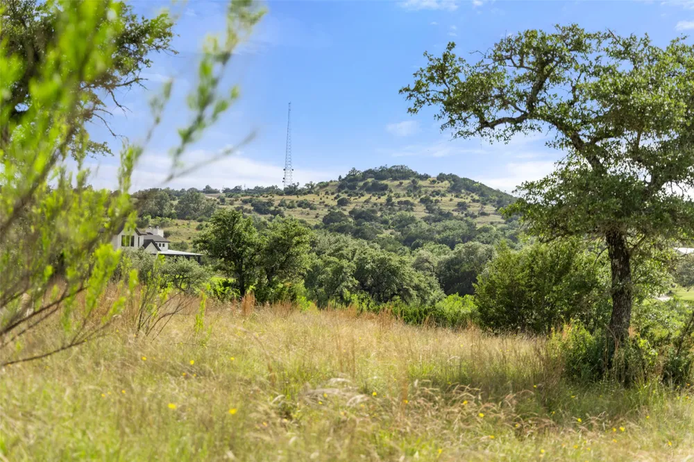 328 Cedar Mountain Drive Marble Falls, TX 78654