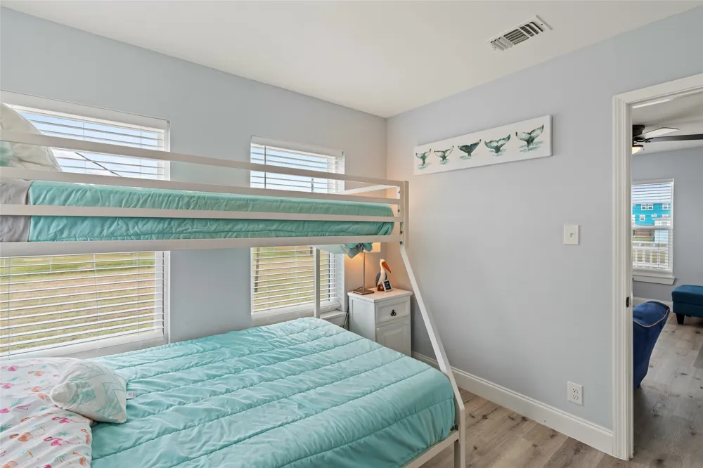 3929 4th Street Galveston, TX 77554