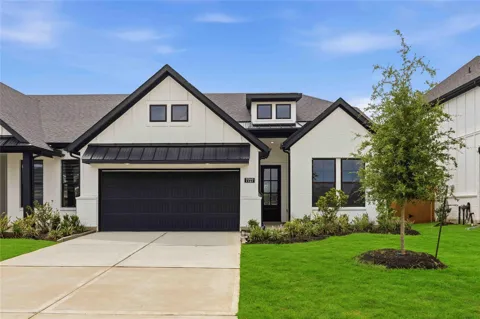 7727 Cattail Shallows Lane