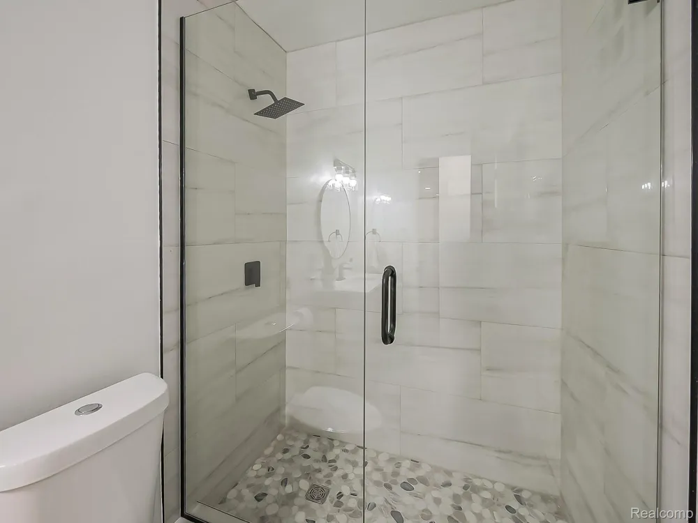 40325 Plymouth Road #103 Plymouth Charter Township, MI 48170