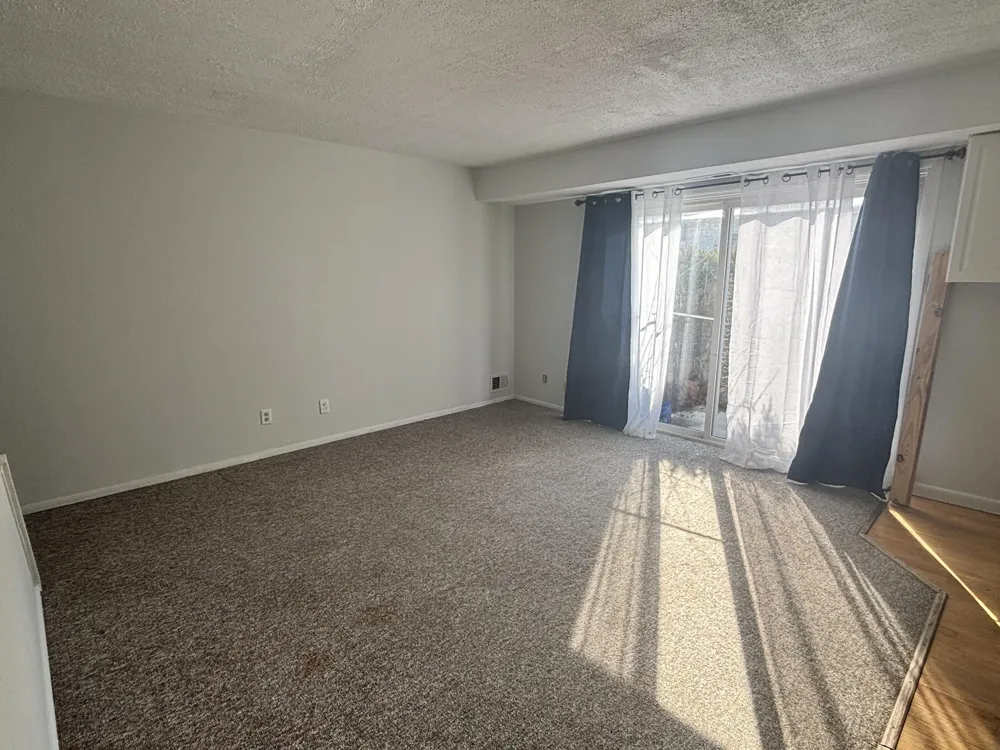 3522 Kenbrooke Court Kalamazoo City, MI 49006