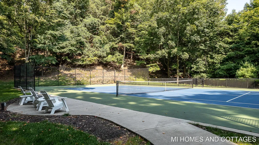 371 Dunegrass Circle Drive Saugatuck City, MI 49453