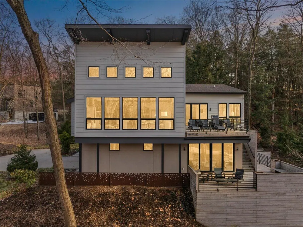 371 Dunegrass Circle Drive Saugatuck City, MI 49453