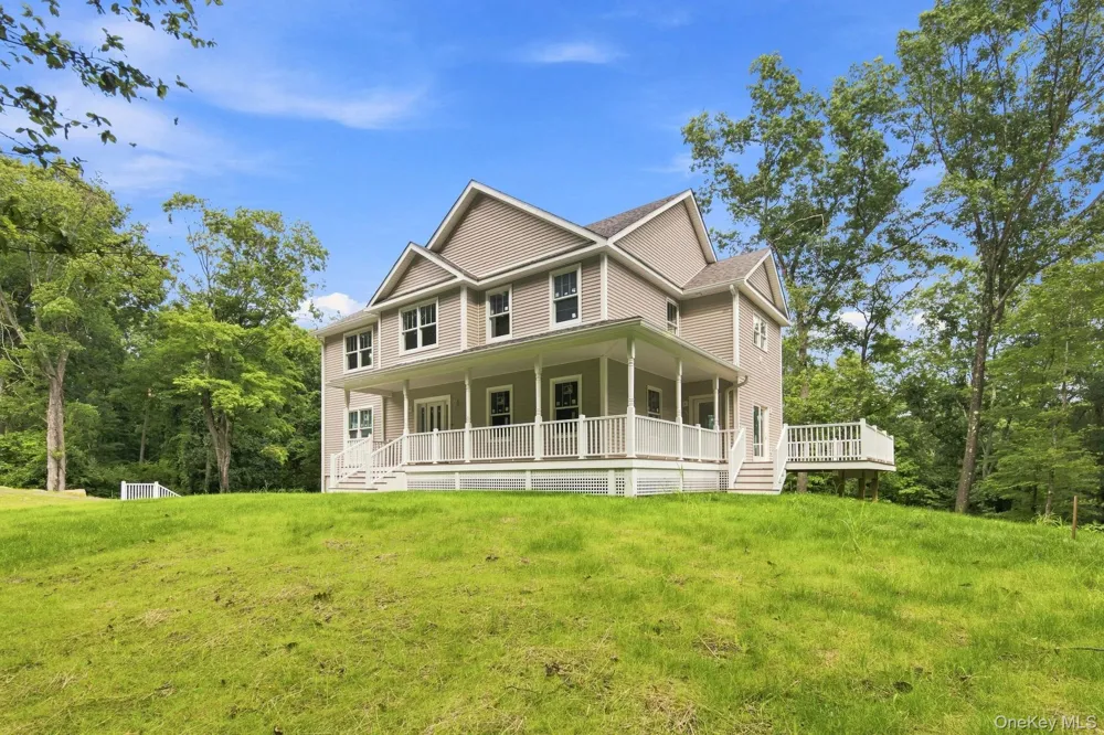 194 South Road Holmes, NY 12531