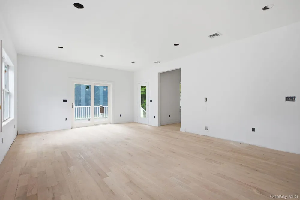 194 South Road Holmes, NY 12531