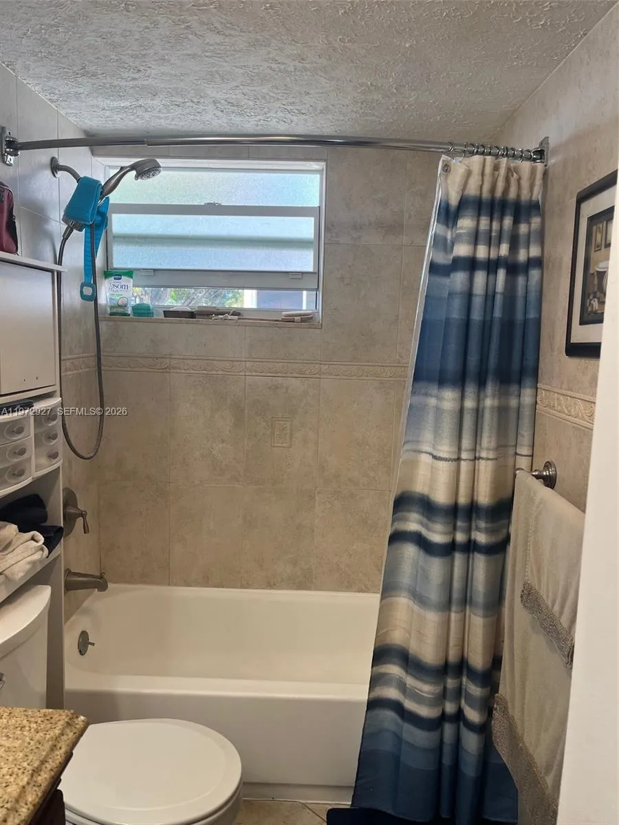 752 Lori Dr #218 Palm Springs, FL 33461