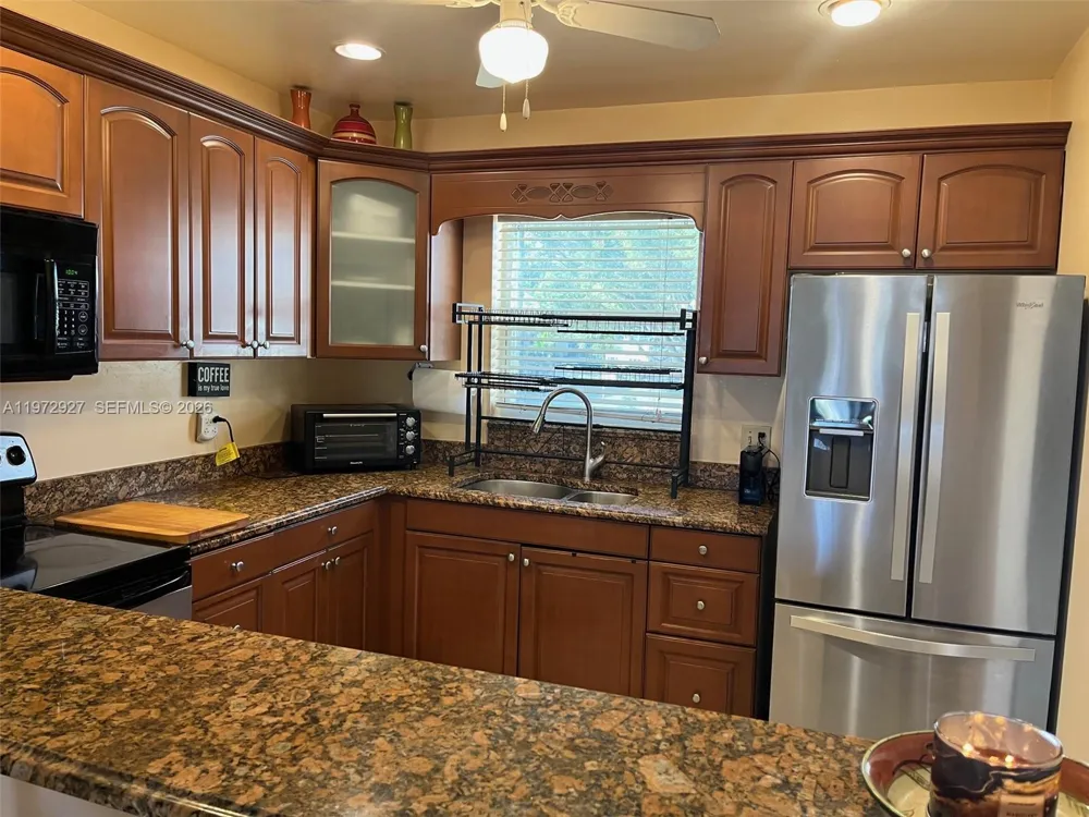 752 Lori Dr #218 Palm Springs, FL 33461