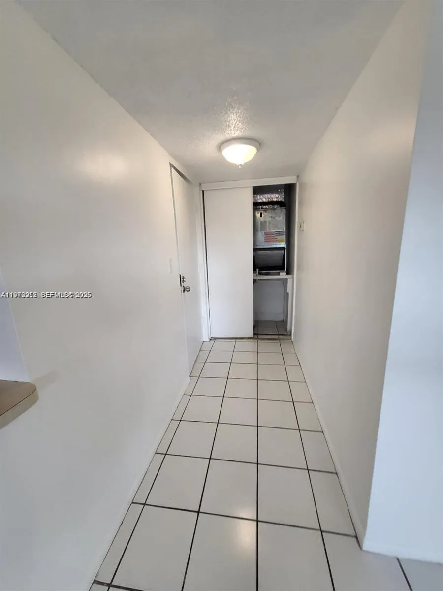 455 S Pine Island Rd #410C Plantation, FL 33324