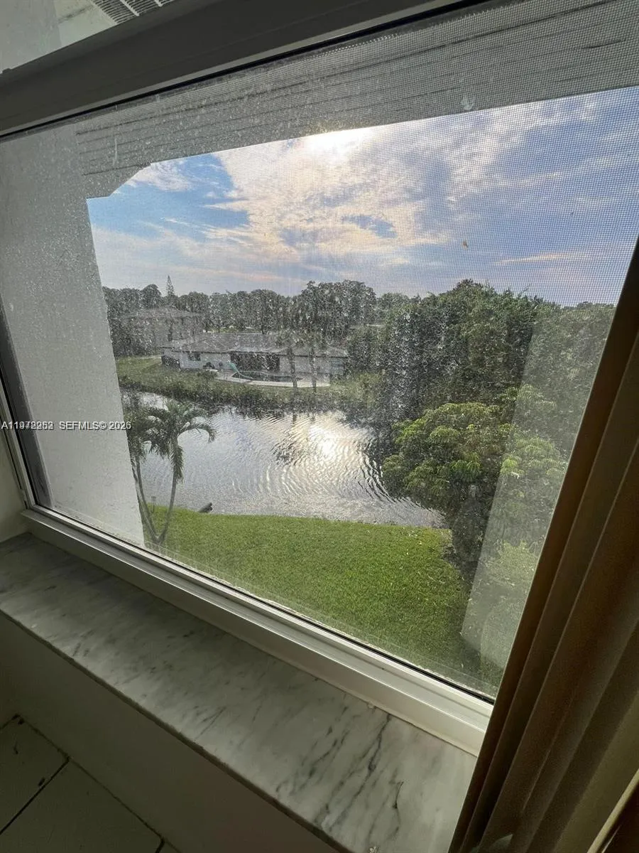 455 S Pine Island Rd #410C Plantation, FL 33324