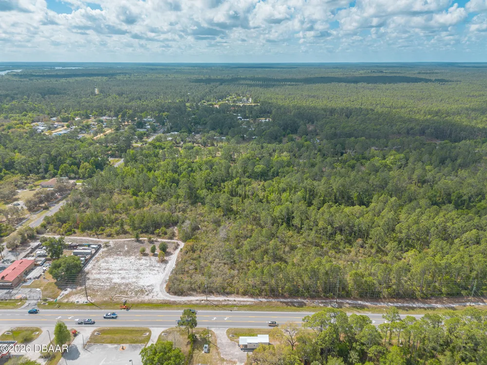 40 Alco Road Astor, FL 32102